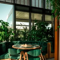 Restaurant Avra Port